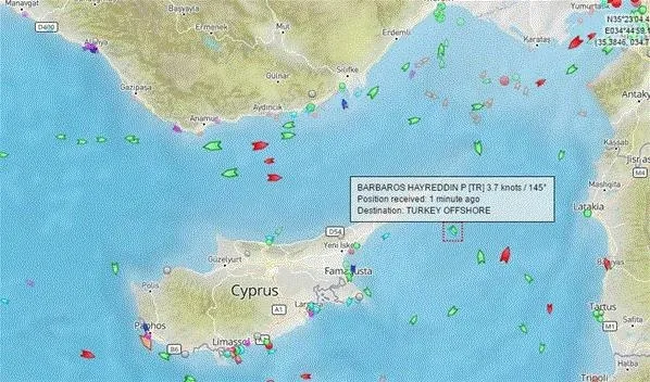 Türk gemisini gören Rumlar panikledi-1