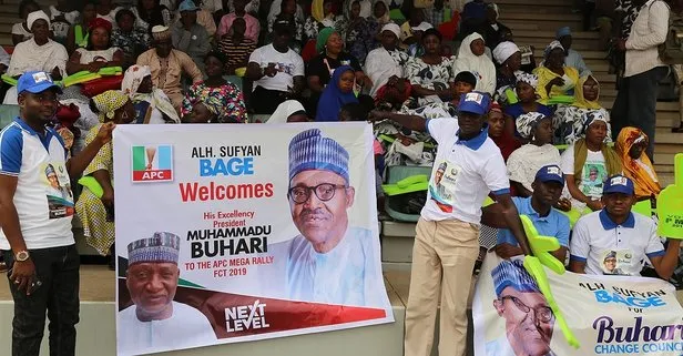 Nijerya’da, Muhammed Buhari yeniden devlet başkanı seçildi
