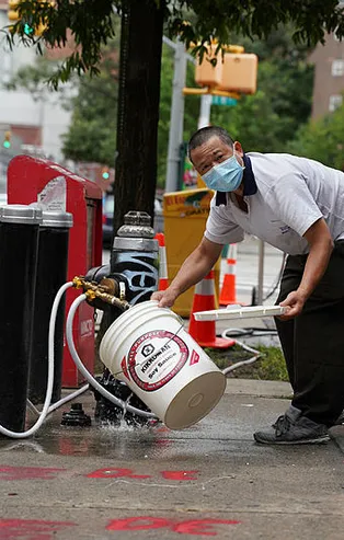 New York'ta suda arsenik krizi: Binlerce kişi panikte