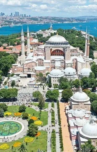 Türkiye'den Fransa'ya Ayasofya çağrısı: Kaçırdığınız eserleri iade edin