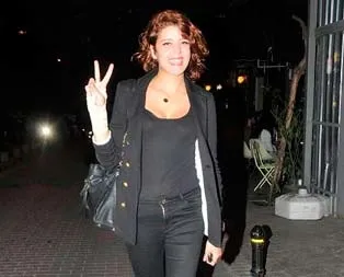 Arındı artık çay içiyor