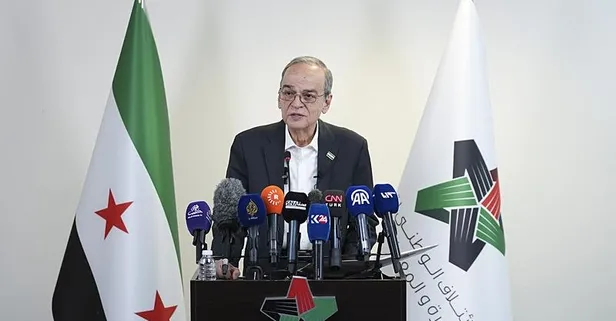 Şam'da "yeni dönem" hazırlıkları! Hadi el-Bahra'dan "ordu yeniden yapılandırılsın" çağrısı: Suriyelilere yönelik suç işleyene hoşgörü yok