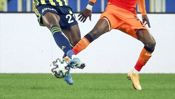 molde-macina-saatler-kala-galatasaraya-30-milyon-euroluk-piyango-turk-futbol-tarihine-gececek-1692602808640.jpg Molde maçına saatler kala Galatasaray'a 30 milyon euroluk piyango! Türk futbol tarihine geçmeye hazırlanıyor-6