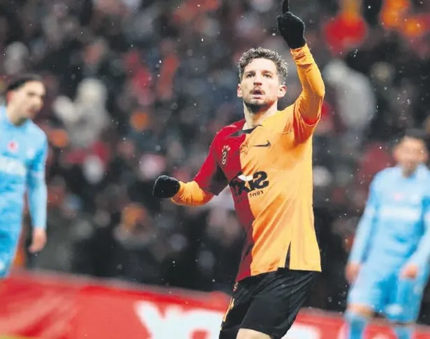 Boey koptu gidiyor: Yönetim ile Fransız yıldız arasındaki kontrat görüşmeleri tıkandı-8