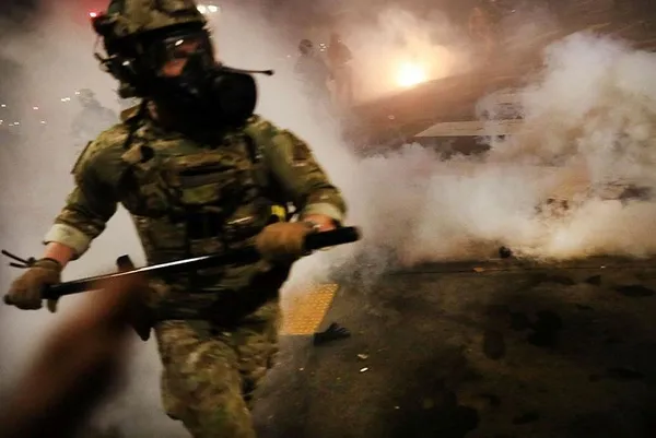 ABD'de ırkçılık karşıtı protestosuna katılanlara mermi yağmuru! 1 kişi öldü-1