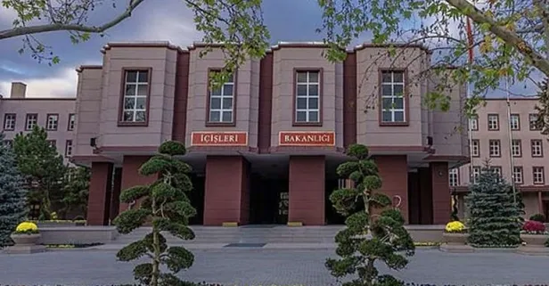 Son dakika: Kosova uyruklu 2 terörist, ülkelerine sınır dışı edildi