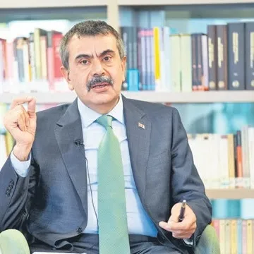 Okullar üzerinden siyasi manipülasyon yapmayın