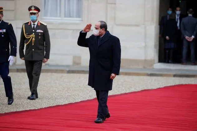 Fransa'dan darbeci Sisi'ye kırmızı halı! Macron'dan Türkiye karşısı skandal sözler