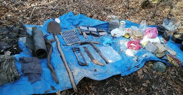Son dakika: Bitlis'in Hizan ilçesinde PKK'ya ait 30 kilogram el yapımı patlayıcı ve yaşam malzemesi ele geçirildi