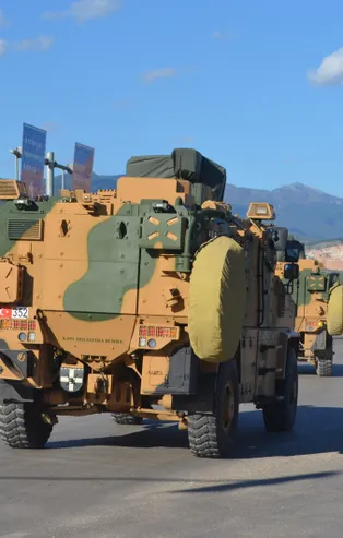 TSK'dan Suriye sınırına askeri sevkiyat