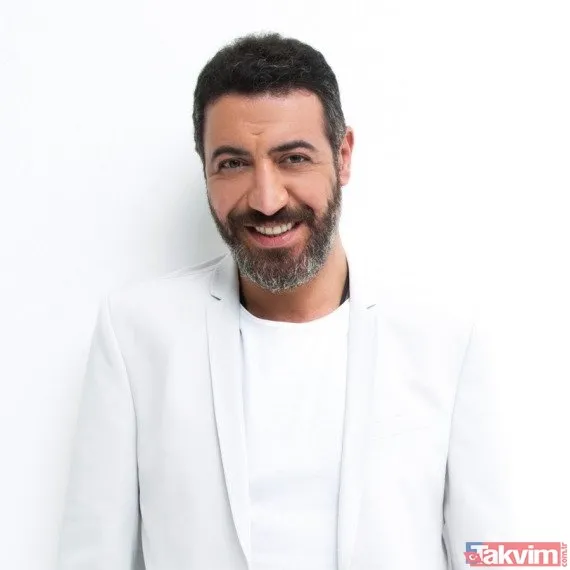 50 yaşındaki Hakan Altun sahnede kendi düğününü yaptı! Sibel Can’ın partnerinden seyircisine sürpriz! Evlilik açıklamasının ardından... - 2