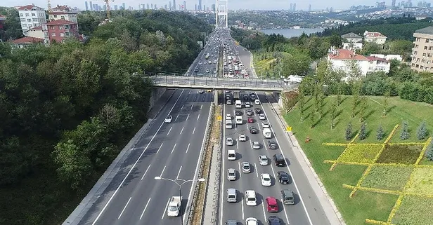 Köprü ve yollar para bastı