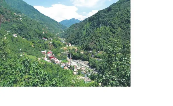 Katie Price geçtiğimiz yaz aylarında Antalya’da talihsiz bir kaza geçirdi: Hayat boyu engelli kalacak (Güncel haberler)-9