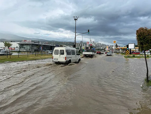 1688713084240.jpg Meteoroloji'den son dakika hava durumu raporu |Yurdun büyük bölümü için gelecek! Sıcak havalara aldanmayın-24