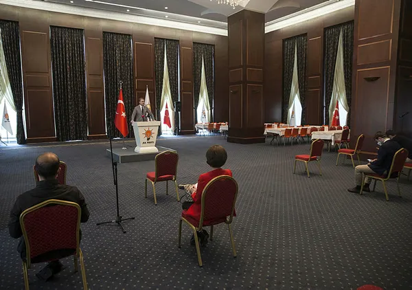 son-dakika-ak-parti-myk-toplantisi-sonrasi-flas-aciklamalar-1589294345840.jpg Son dakika: AK Parti MYK toplantısı sonrası flaş açıklamalar-2