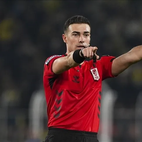 Liderin maçı Çakır’ın