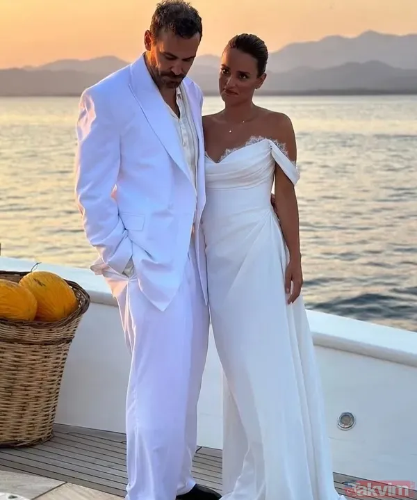 Snob Magazin'in haberine göre; ünlü oyuncu 11 Ocak Pazar günü anne oldu. Çiftin, oğulları için seçtiği "Sarp Marco" ismi ise kısa sürede en çok konuşulanlar...