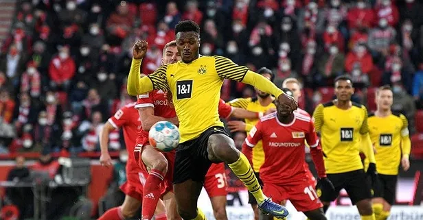 Borussia Dortmund rüzgarı! 3 puan 3 golle geldi