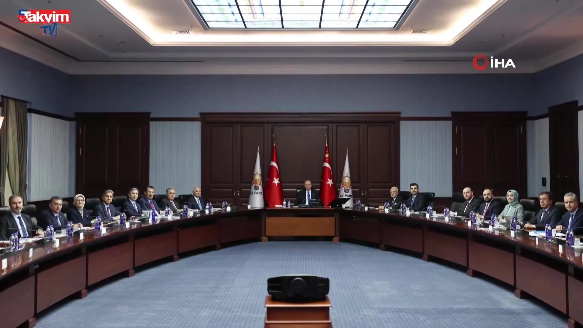 AK Parti MYK toplandı!