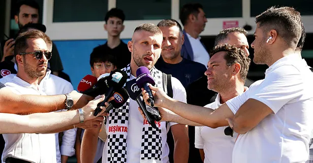 Son dakika: Beşiktaş'ın yeni orta saha oyuncusu Ante Rebic İstanbul'da! İşte ilk sözler