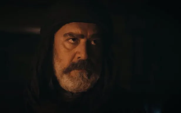 barbaroslardan-tozu-dumana-katacak-hamle-sonrasi-tufan-hem-kirmizi-oda-hem-payitaht-hem-de-edhodan-1626070670251.jpg Barbaroslar'dan tozu dumana katacak hamle! Sonrası tufan! Hem Kırmızı Oda hem Payitaht hem de EDHO'dan...-3