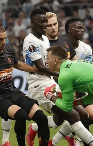 Marsilya'ya Aslan pençesi! (Galatasaray 4-2 Marsilya MAÇ SONUCU ÖZET)
