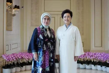 Emine Erdoğan Çin’de liderlerin eşleri ile bir arada