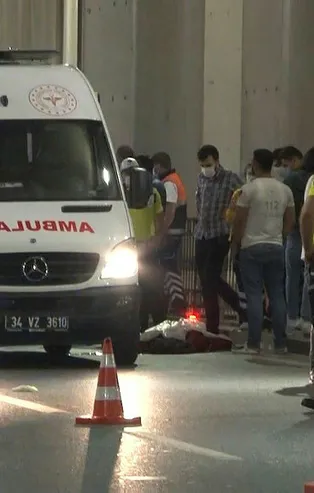 Beyoğlu'nda korkunç kaza! Feci şekilde can verdi