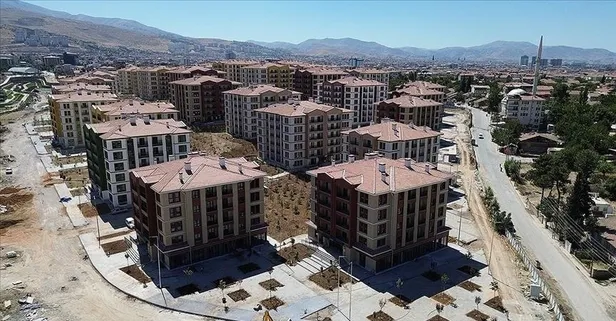 Çevre, Şehircilik ve İklim Değişikliği Bakanı Mehmet Özhaseki'den rezerv alan açıklaması: "İlan edilen yerler boş kamu arazileri"