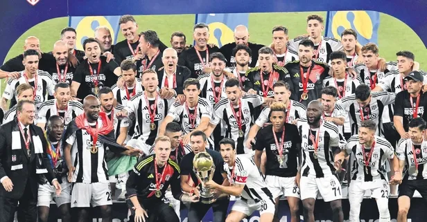 Giovanni van Bronckhorst, bambaşka bir Beşiktaş yarattı!