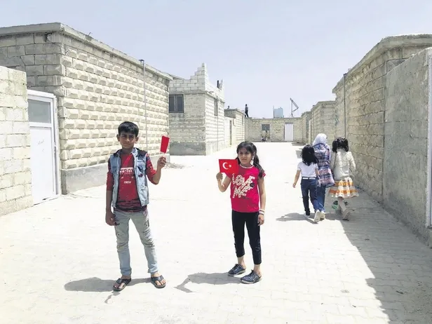 1651613418781.jpeg Türkiye'ye sığınan Suriyeliler için dönüş hazırlığı başladı-2