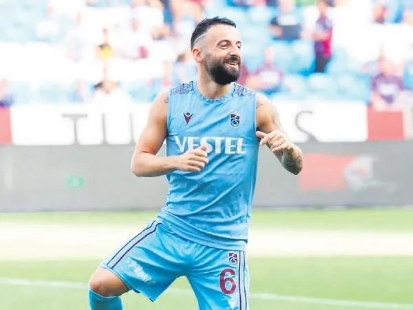 kadikoyde-dev-kapisma-fenerbahce-ile-trabzonspor-kozlarini-paylasacak-1684366462116.jpeg Kadıköy’de dev kapışma: Fenerbahçe ile Trabzonspor kozlarını paylaşacak!-3