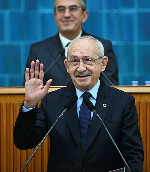 kemal-kilicdaroglu-sirkatin-soyledi-bir-insan-koltuguna-duskunse-netanyahu-icin-soyluyorum-gider-hastane-de-bo-1698148164142.jpeg