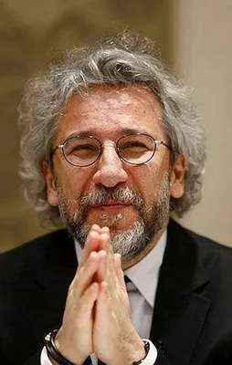 Can Dündar'a tokat gibi yanıt!