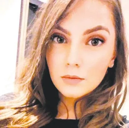 Alexandre Lacazette, 5 senelik kız arkadaşını Türk güzelle aldattı! "Prenses gibi davrandı..."-2