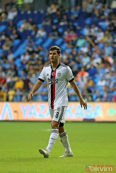 Şampiyon Beşiktaş 2021-2022 sezonu için daha güçlü daha iddialı - 1