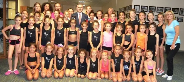 Acıbadem Spor Kulübü Bakan Bak’ı ziyaret etti