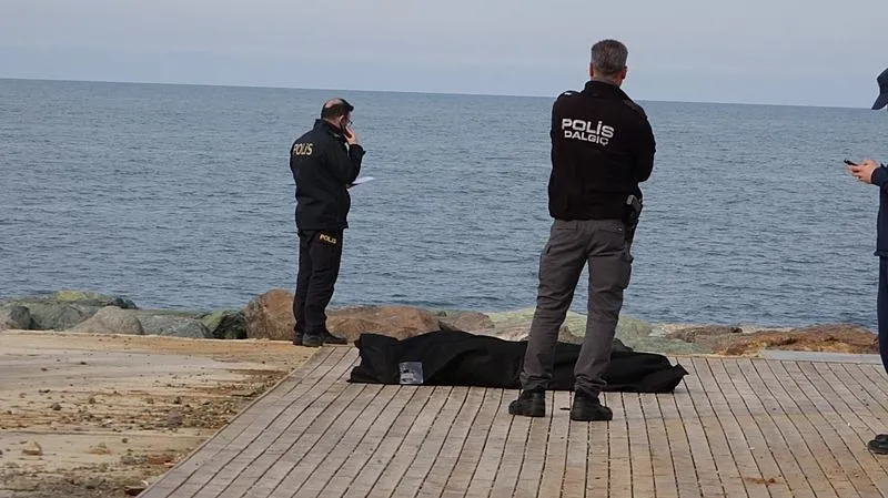 Trabzon'da kan donduran olay: Ortahisar ilçesi sahilinde genç bir kızın cesedi bulundu-5