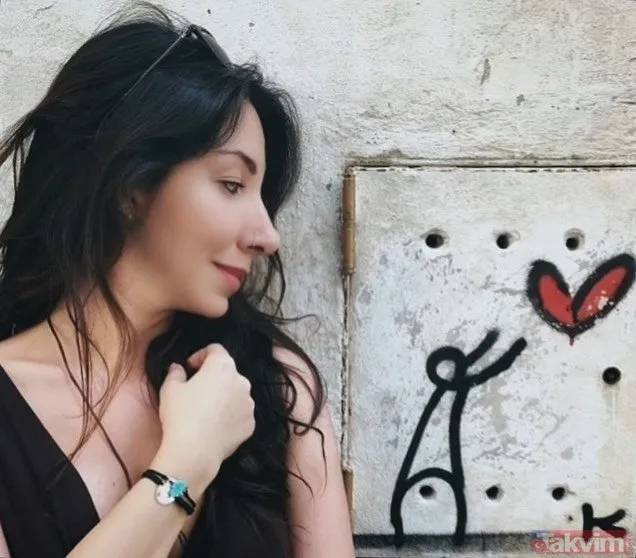 Güldür Güldür Mehtap’ı Meltem Yılmazkaya mayolu pozuyla Güldür Güldür Mehtap’ı Meltem Yılmazkaya mayolu pozuyla