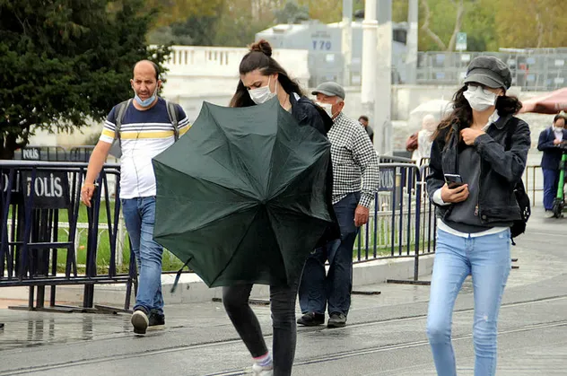 HAVA DURUMU | Meteorolojiden o bölgelere son dakika sağanak uyarısı! 15 Kasım 2020 Pazar