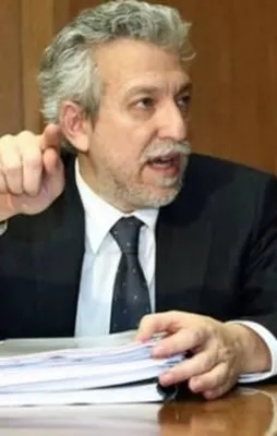 Atina'dan darbeci askerler için flaş hamle!