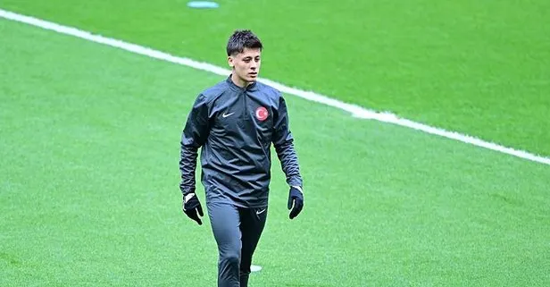 Forma giyemese de gündemde yine Arda vardı!