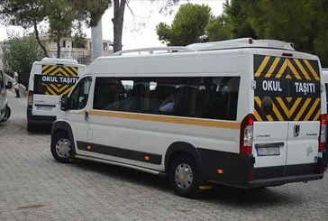Servis kaçırma girişimlerine bir yenisi daha eklendi!  Şoförün uyanıklığı kabusu önlemiş...