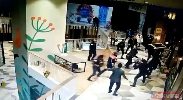 Çarşı pazar karıştı! AVM'de görülmemiş kavga birbirlerine girdiler - 6