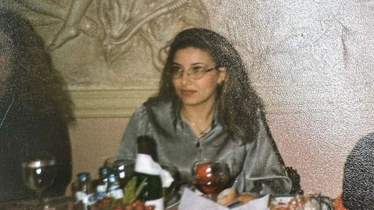 kanserden-kaybettigi-annesini-unutamadi-hande-ercel-ve-ablasi-gamze-ercelden-yurek-yakan-aylin-ercel-paylasiml-1792996283874.jpg Kanserden kaybettiği annesini unutmadı: Hande Erçel ve ablası Gamze Erçel'den yürek yakan paylaşımlar-5