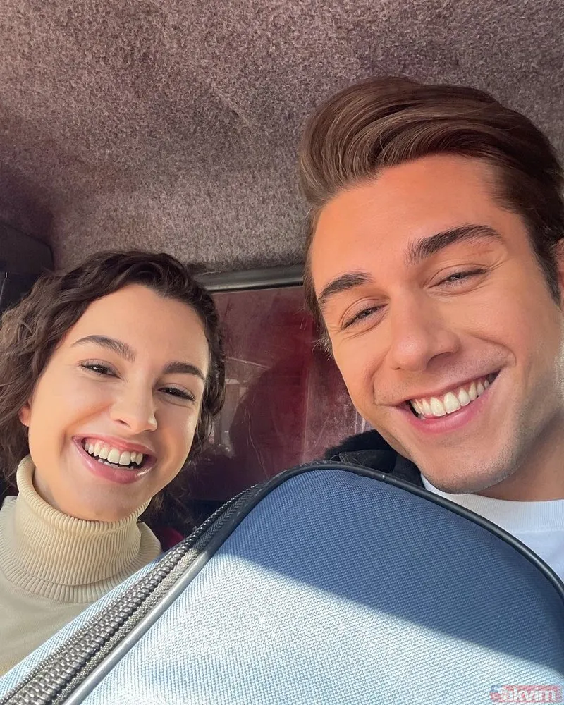 KardeÅlerimâin Asiyeâsi Su Burcu Yazgı CoÅkun'un rol