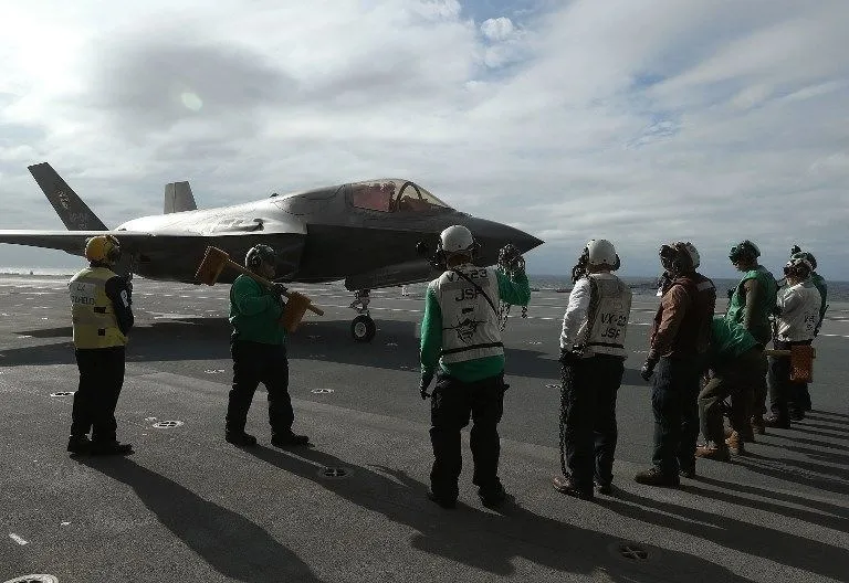 ABD'nin F35 savaş uçağı düştü - 14