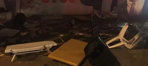 Beşiktaş’ta evet çadırına saldırı