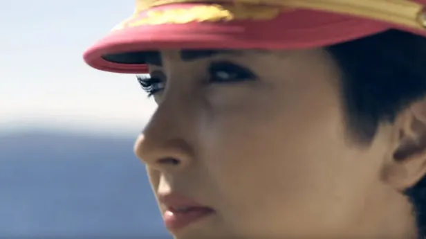 Kanseri yenen THY pilotu Bilge Derin göklere yeniden döndü! Annesine bile söylemedi-6