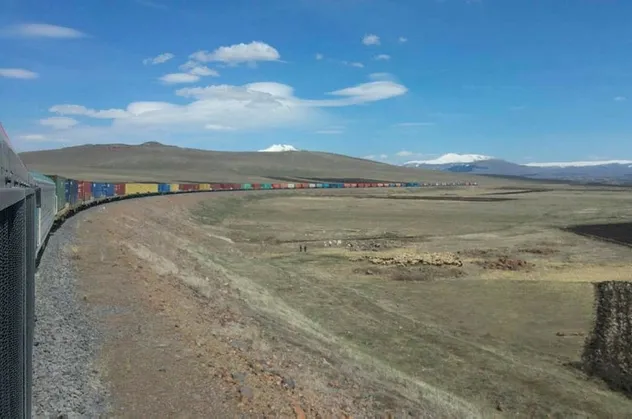 Son dakika: 940 metrelik ihracat treni Türkiye'den Orta Asya’ya doğru yola çıktı! Bakan Adil Karaismailoğlu'ndan ilk açıklama